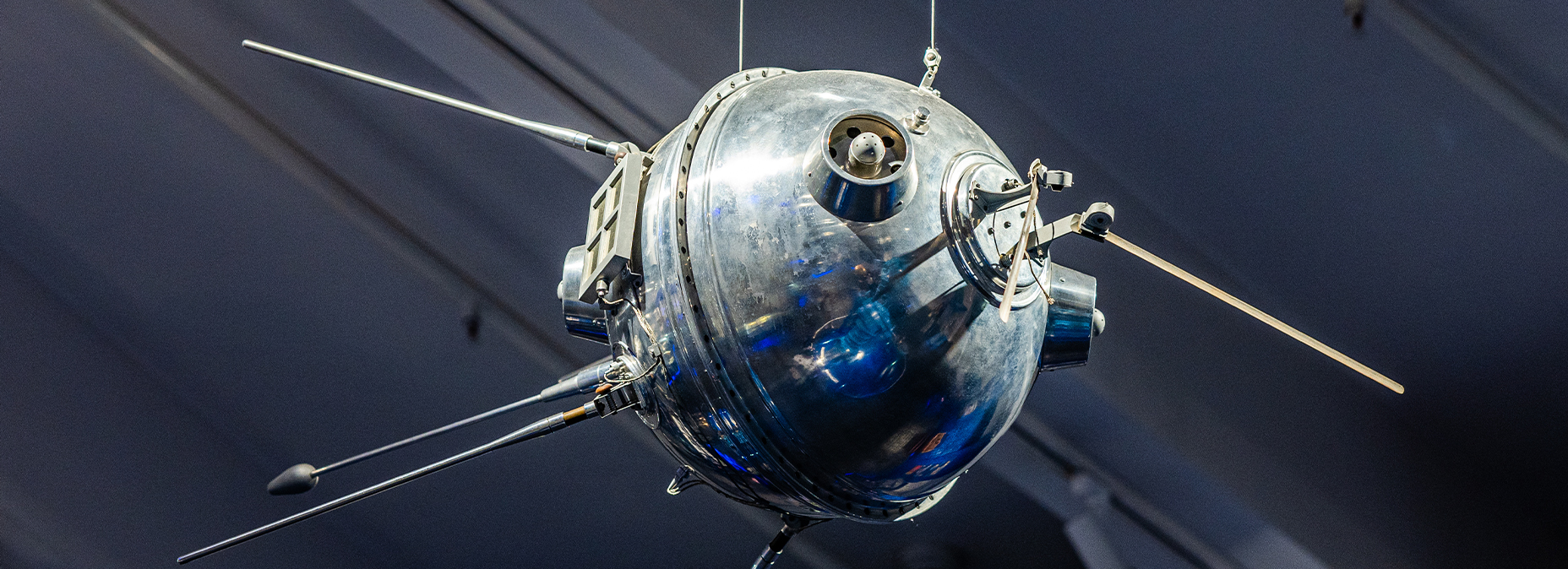 Макет АМС «Луна-1»
